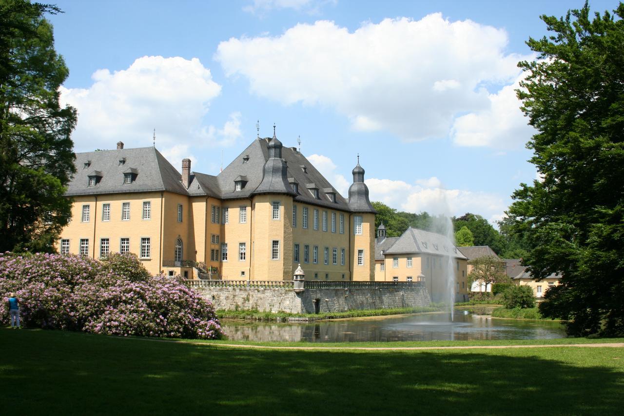 Hotel Schloss Dyck Jüchen Exteriér fotografie